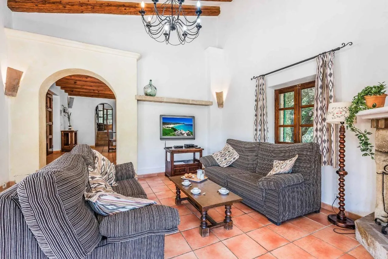 Villa Tomas Cala de Sant Vicenc